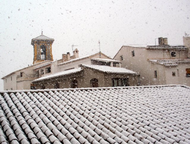 Cortados al tráfico todos los accesos al Casco Antiguo, a causa de la nieve - 1, Foto 1