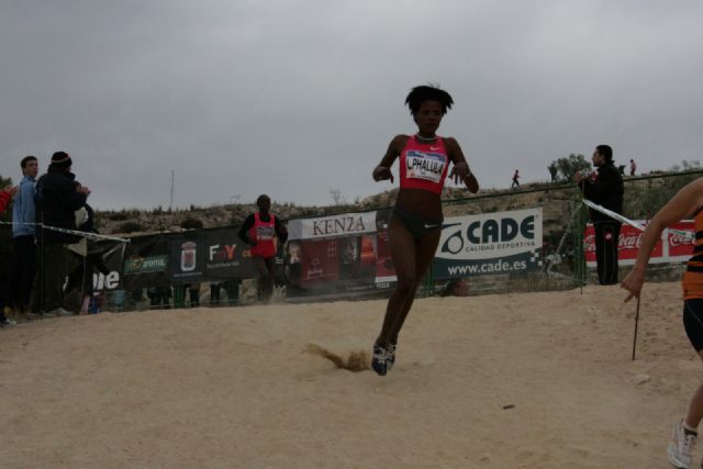 Los atletas africanos recuperan el protagonismo en  el Cross de Yecla - 3