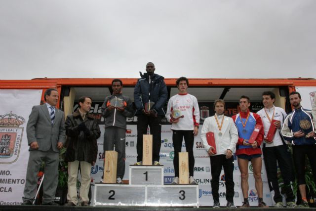 Los atletas africanos recuperan el protagonismo en  el Cross de Yecla - 12