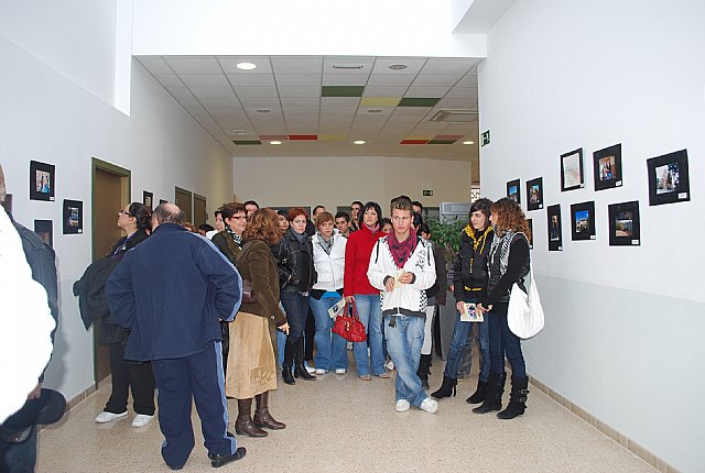 Exposición fotográfica “Voces y miradas de la diversidad” - 1, Foto 1