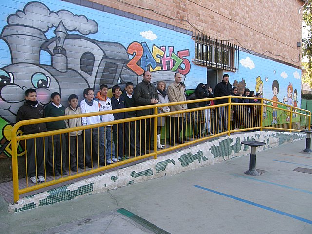 El IMJUVE de Lorca imparte en los colegios talleres educativos para enseñar el buen uso de la cultura del grafiti a los jóvenes de entre 10-12 años - 1, Foto 1