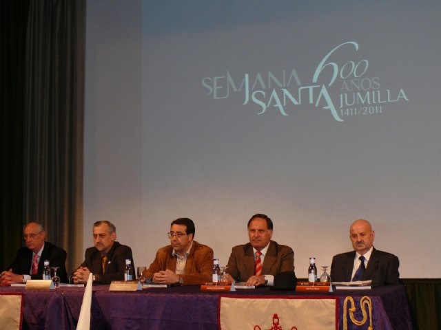 Presentado el programa del 600 aniversario de la Semana Santa que contarán, entre otros actos, con procesiones extraordinarias - 1, Foto 1