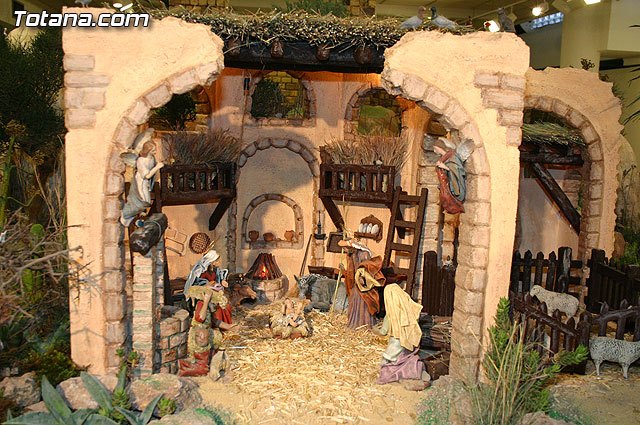 El tradicional Belén municipal renueva su imagen con más de 400 figuras - 1, Foto 1