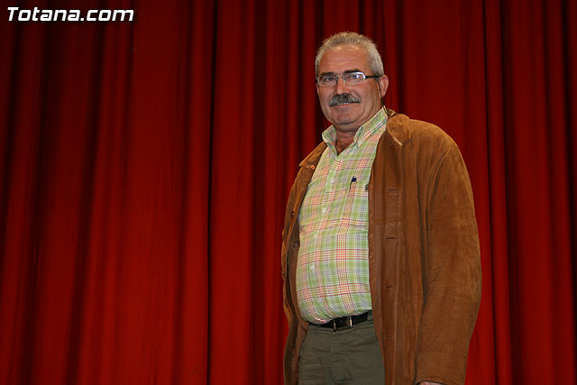 La concejala de Festejos hace entrega de los vales de los rascas obtenidos en la ruta “Muvete en Fiestas” - 34