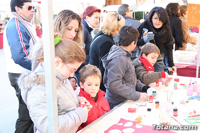 La Plaza la Constitucin ha acogido el mercado artesano que cada mes se celebra en La Santa - 3