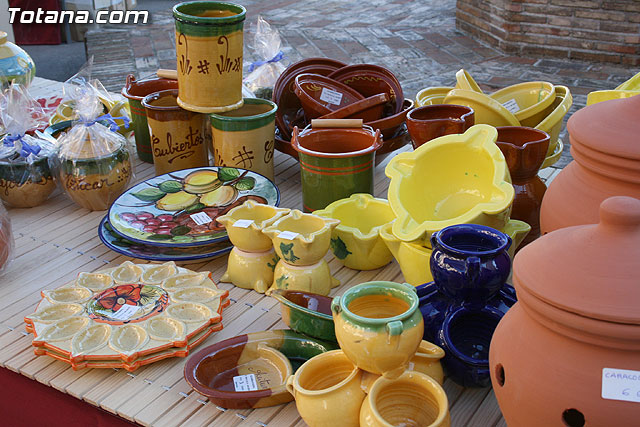 La Plaza la Constitucin ha acogido el mercado artesano que cada mes se celebra en La Santa - 17