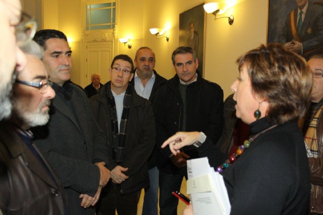 El pleno ratifica su apoyo a los trabajadores de Zincsa - 2, Foto 2