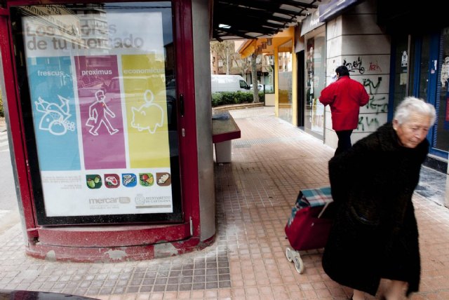 El Ayuntamiento promociona las ventajas de los mercados para las compras navideñas - 1, Foto 1