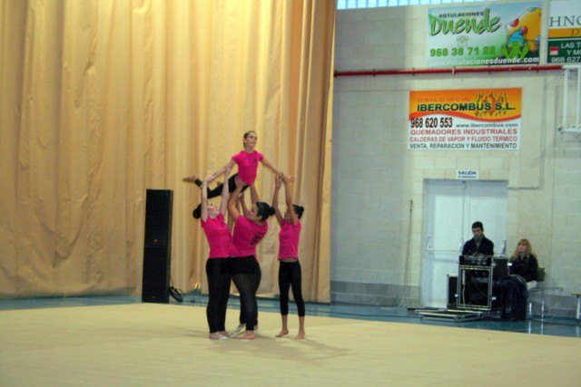 Las chicas de Gimnasia Rítmica de Alguazas salen a escena - 2, Foto 2