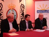 El Alcalde de Lorca  firma un acuerdo con el Alcalde de Caravaca para la promoción de los respectivos productos turísticos con motivo del Año Jubiliar