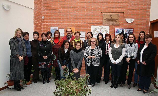 Teresa Moreno clausura el curso de Auxiliar de Apoyo en la Etapa Infantil - 1, Foto 1
