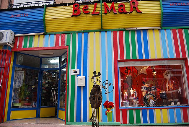 COCIFER consigue el primer premio del Concurso de Escaparatismo organizado por el Ayuntamiento, Foto 1