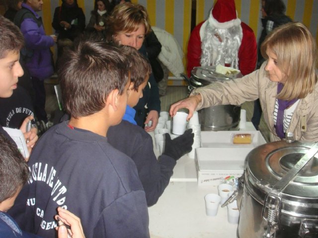El Club de Fútbol Nueva Cartagena celebra con éxito la Navidad - 4, Foto 4