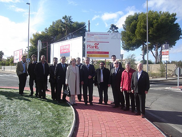 El delegado del Gobierno y la Alcaldesa inauguran cinco obras del Plan E en San Javier - 1, Foto 1