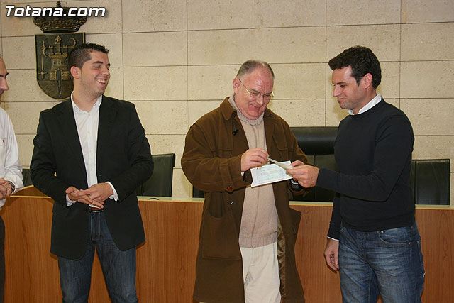 El Club Atletismo Totana y la Peña Madridista 