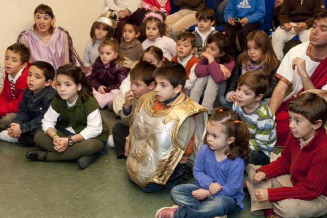 Medio centenar de niños disfruta con Divertiroma - 1