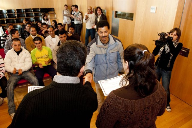 Diplomas para los alumnos de los talleres ocupacionales de las Seiscientas - 4, Foto 4