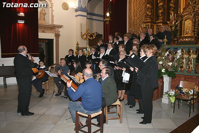 La misa de villancicos a cargo de la orquesta de Pulso y Púa Ciudad de Totana y el Coro Amanenecer se celebrará mañana sábado 2 de enero, Foto 2