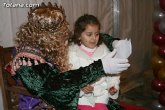 Cientos de niños y niñas acompañados por sus padres entregaron sus cartas repletas de desesos e ilusiones a los Reyes Magos