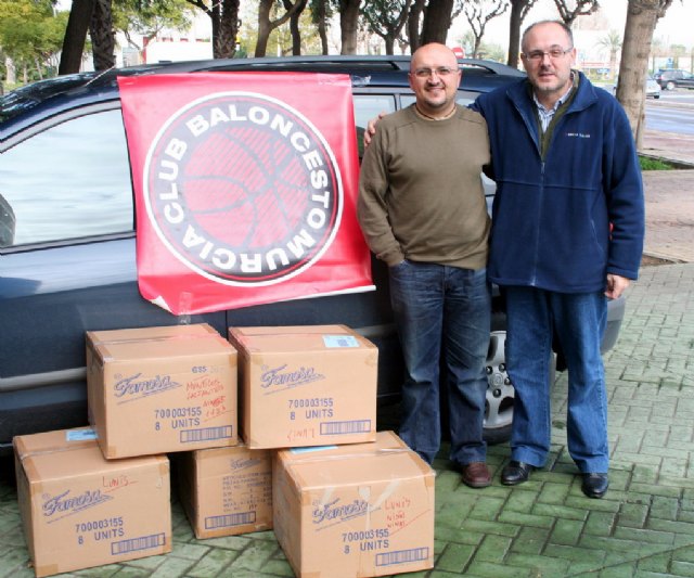 El CB Murcia concluye su reparto de ‘Encesta su Juguete’ con Cáritas - 1, Foto 1