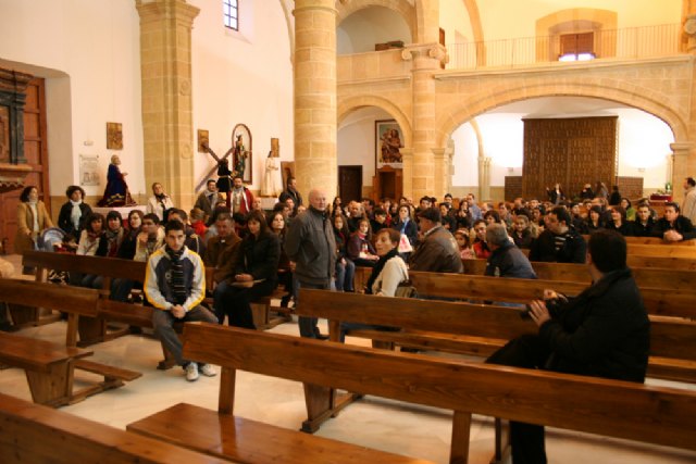 Un centenar de personas participa en la Ruta de las Iglesias - 3, Foto 3