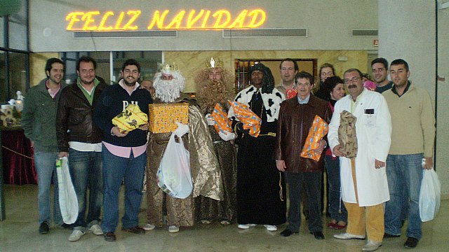 Visita de los Reyes Magos al Hospital Rafael Méndez de Lorca - 3, Foto 3