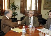 La Universidad de Murcia y la Fundacin Cajamurcia firman un acuerdo para reforzar los equipos de investigacin