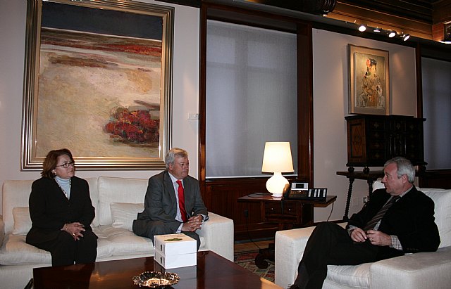 Las farmacias cobrarán el lunes 70 millones de euros que adeuda la Comunidad - 2, Foto 2