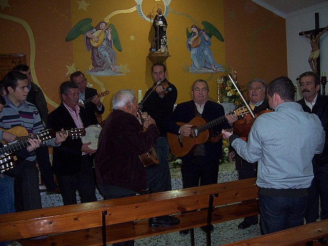Autoridades municipales acuden al Raiguero Alto donde se celebró una misa en la ermita de Santo Domingo, Foto 4