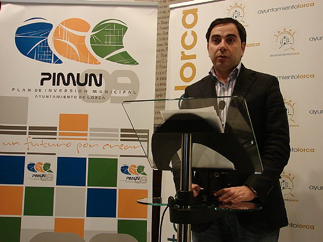 El Ayuntamiento respaldará las movilizaciones frente a la Delegación del Gobierno de los vecinos afectados por las voladuras en los túneles de la A-7 - 1, Foto 1