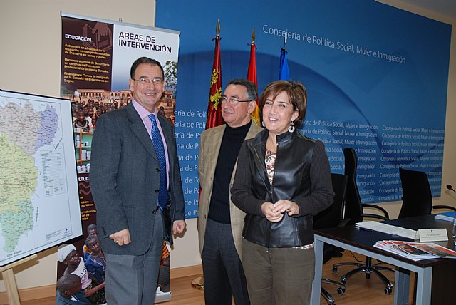 Bascuñana inaugura en Mali una escuela primaria cofinanciada por la Comunidad con más de 120.000 euros - 1, Foto 1