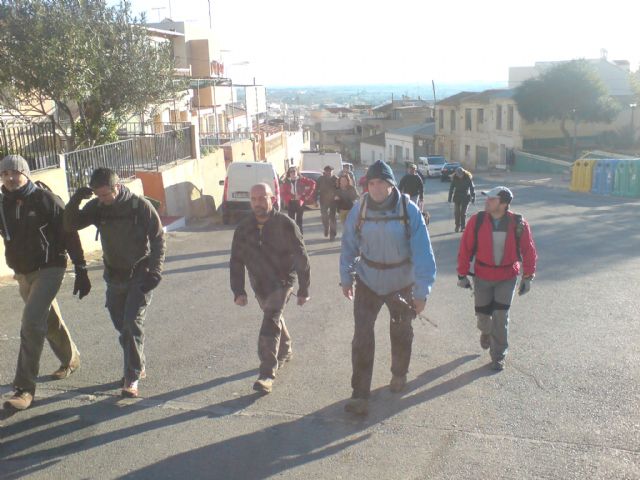 El Club Senderista de Totana realiz su primera salida del presente año ascendiendo hasta la cumbre de la Sierra de Callosa - 2