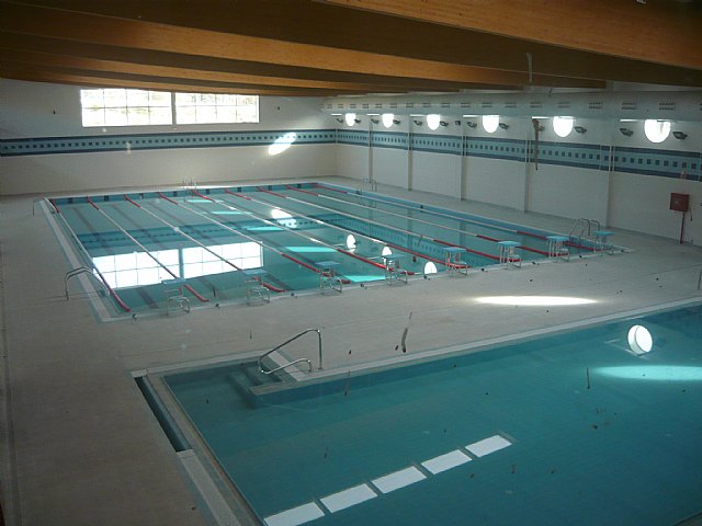 Piden al PP que no se retrase la piscina climatizada de San Antonio construida con cargo al Plan E y que ya está finalizada - 1, Foto 1