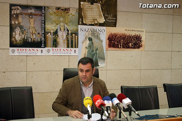 Totana mostrará al mundo el color y el esplendor de la Semana Santa en el mayor expositor de este sector, la feria internacional de turismo Fitur 2010, Foto 3