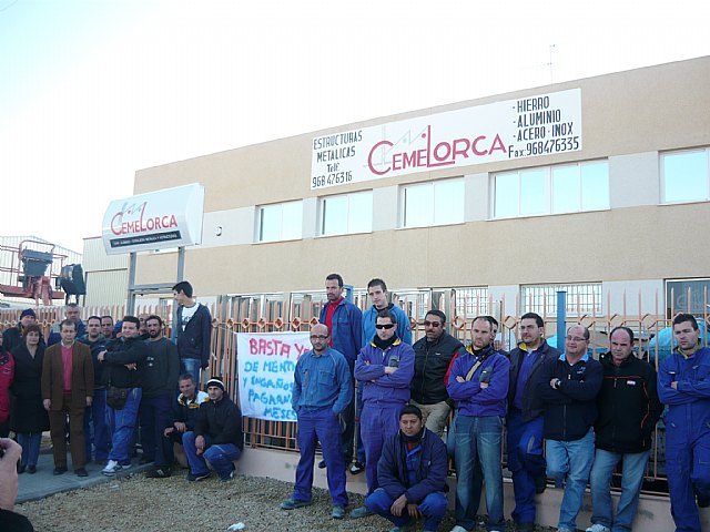 El PSOE se solidariza con los trabajadores de Cemelorca - 1, Foto 1