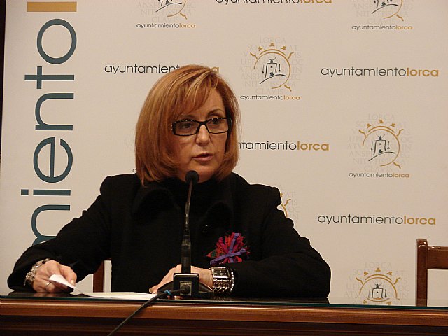 El Ayuntamiento de Lorca oferta cuatro nuevos cursos becados sobre servicios a personas con necesidades especiales - 1, Foto 1