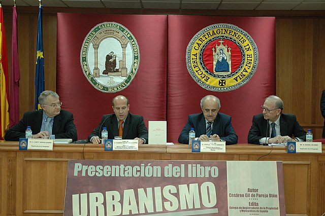 Un libro que desmitifica el urbanismo - 1, Foto 1