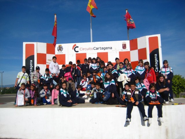 El colegio San Félix visita el circuito de velocidad con el programa ADE - 1, Foto 1