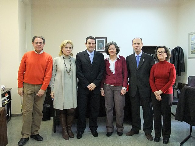El Director General de Formación Profesional visita la Escuela Oficial de Idiomas de Lorca y el Conservatorio de Música - 1, Foto 1