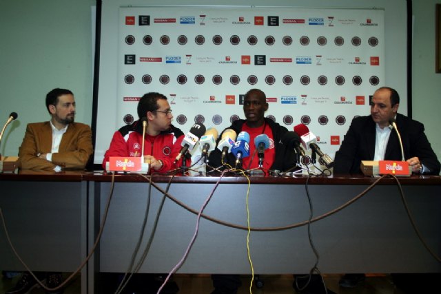 Amara Sy: “Pienso que con los refuerzos, el CB Murcia mejorará” - 2, Foto 2