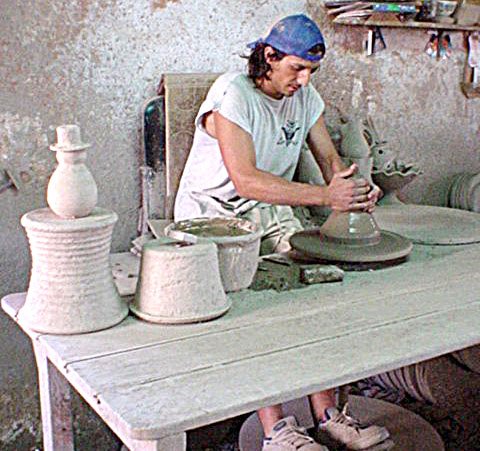 The pottery workshop of Totana "Romero and Hernandez" present "and tile Ceramica Murcia" in New Condomina, Foto 2