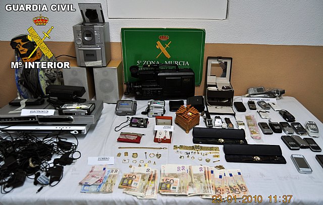 La Guardia Civil detiene a una persona por cometer cuatro robos con fuerza en viviendas - 1, Foto 1