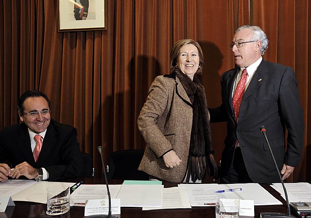 La Universidad de Murcia firma con el SMS el convenio que regula las prácticas de los alumnos en los hospitales - 2, Foto 2