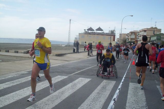 Atletas del Club Atletismo Totana participaron en la Media Maratn Internacional “Villa de Santa Pola” - 4