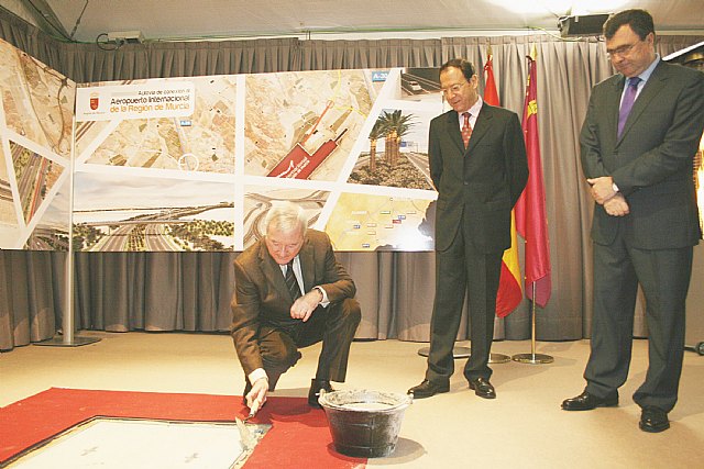 La Comunidad inicia las obras de la autovía de acceso al Aeropuerto Internacional con una inversión de más de 28,5 millones de euros - 1, Foto 1