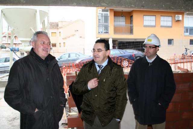 Mateo visita las obras de construcción de la guardería y del centro de día - 2, Foto 2