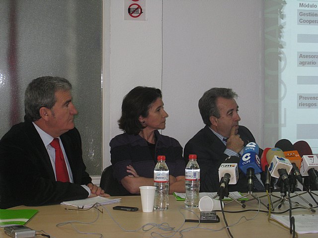 Economía  destaca que el intercambio de información electrónica entre las cooperativas agrarias mejorará sus procesos de negocio - 1, Foto 1