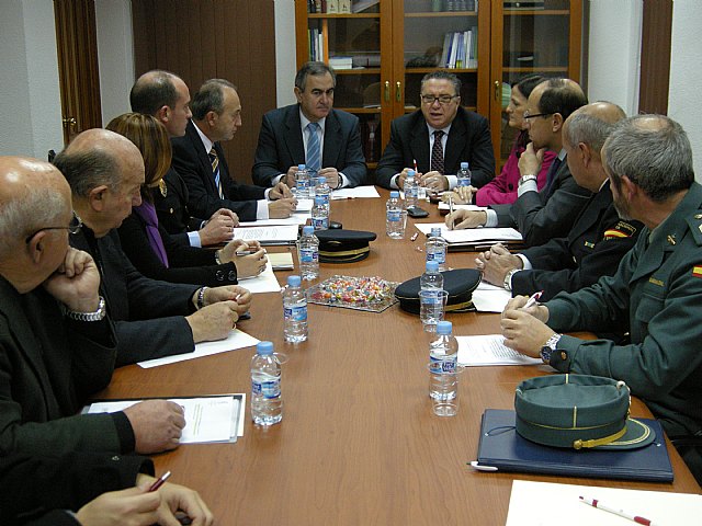 El delegado del Gobierno aprueba junto el alcalde de Molina de Segura el Plan Local de Seguridad del municipio - 1, Foto 1