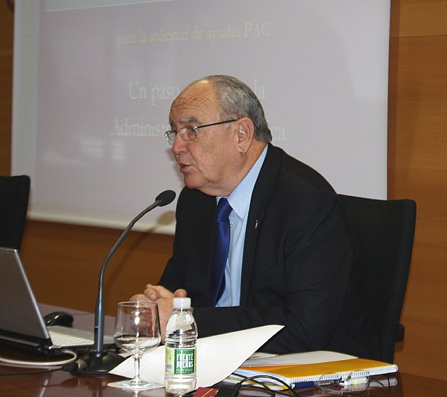 Los agricultores podrán solicitar a partir del próximo mes de febrero las ayudas europeas a través de un sistema online - 1, Foto 1