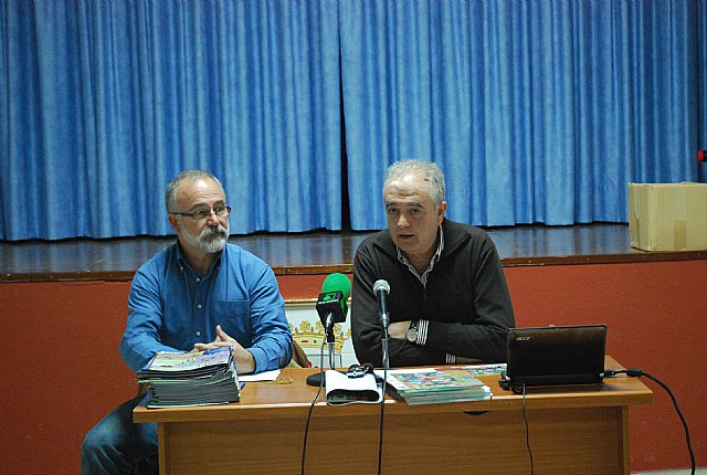 El alcalde asiste a la entrega de material del programa “Crece en seguridad” - 1, Foto 1